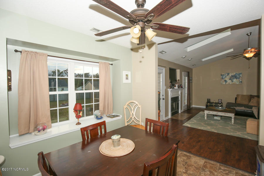 304 Springcreek Court Hubert, NC 28539 - Photo 21 of 34 2O6A3723
