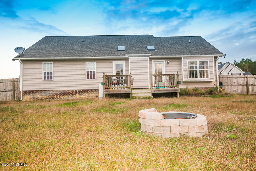304 Springcreek Court Hubert, NC 28539 - Photo 34 of 34 2O6A3756