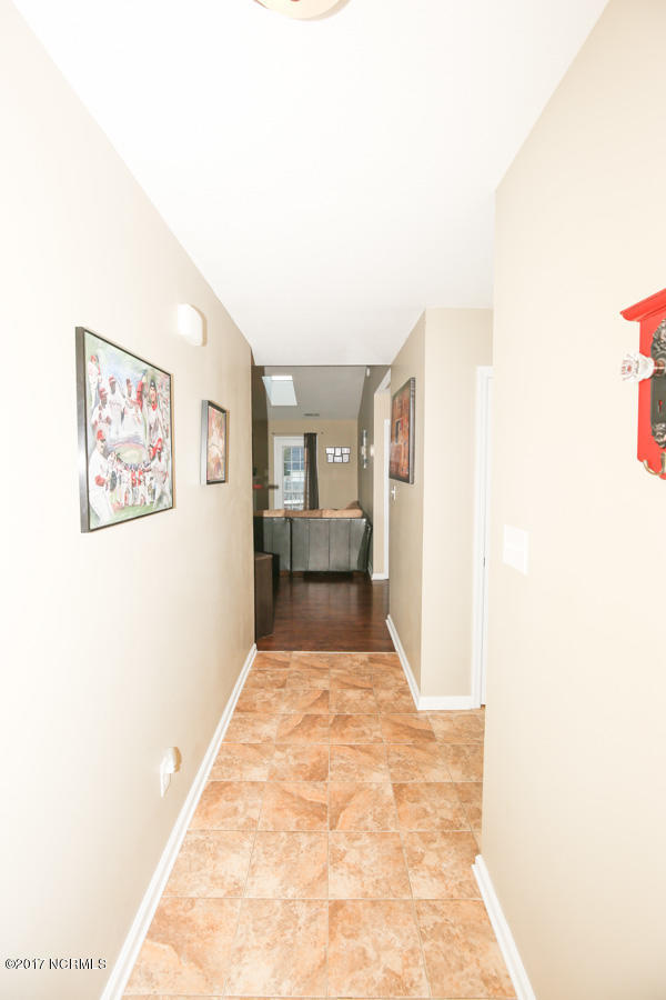304 Springcreek Court Hubert, NC 28539 - Photo 7 of 34 2O6A3705