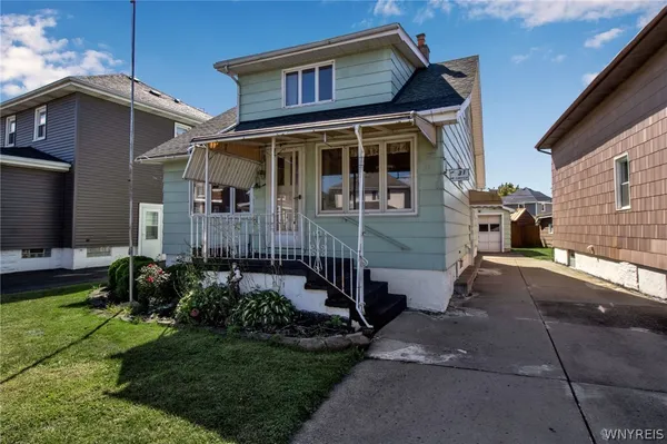 $180,000 | 31 Jackson Avenue, Lackawanna, NY 14218