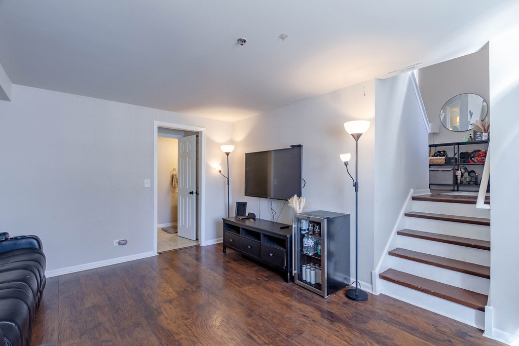 338 Springmist Court Bolingbrook, IL 60440 - Photo 21 of 29