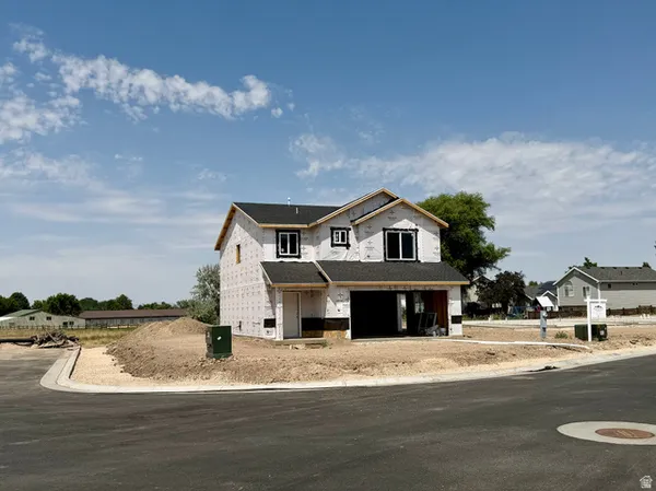 $529,900 | 1077 North Summit View Drive West, Ogden, UT 84404