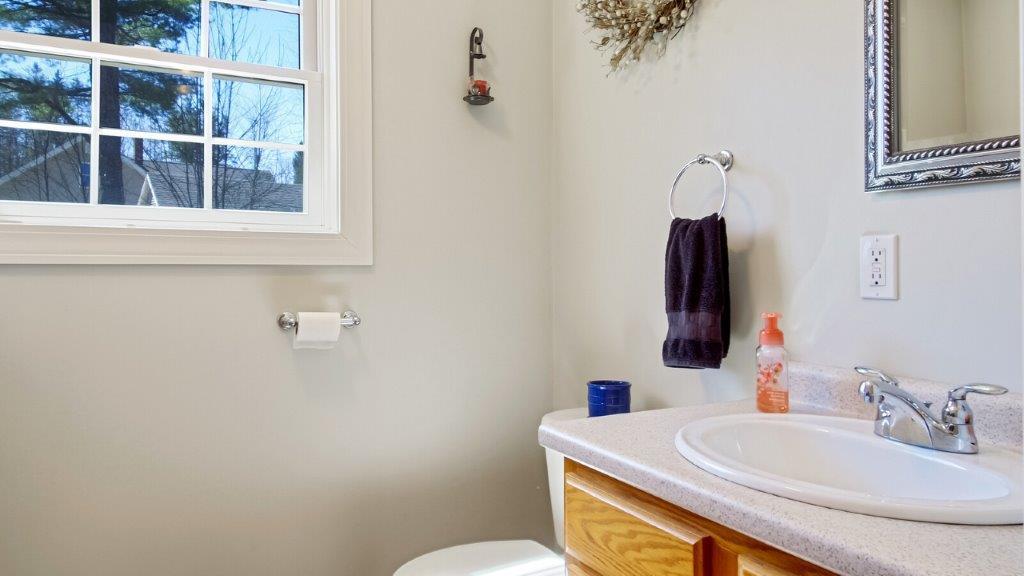 1423 N Road Mount Vernon, ME 04352 - Photo 9 of 45 9