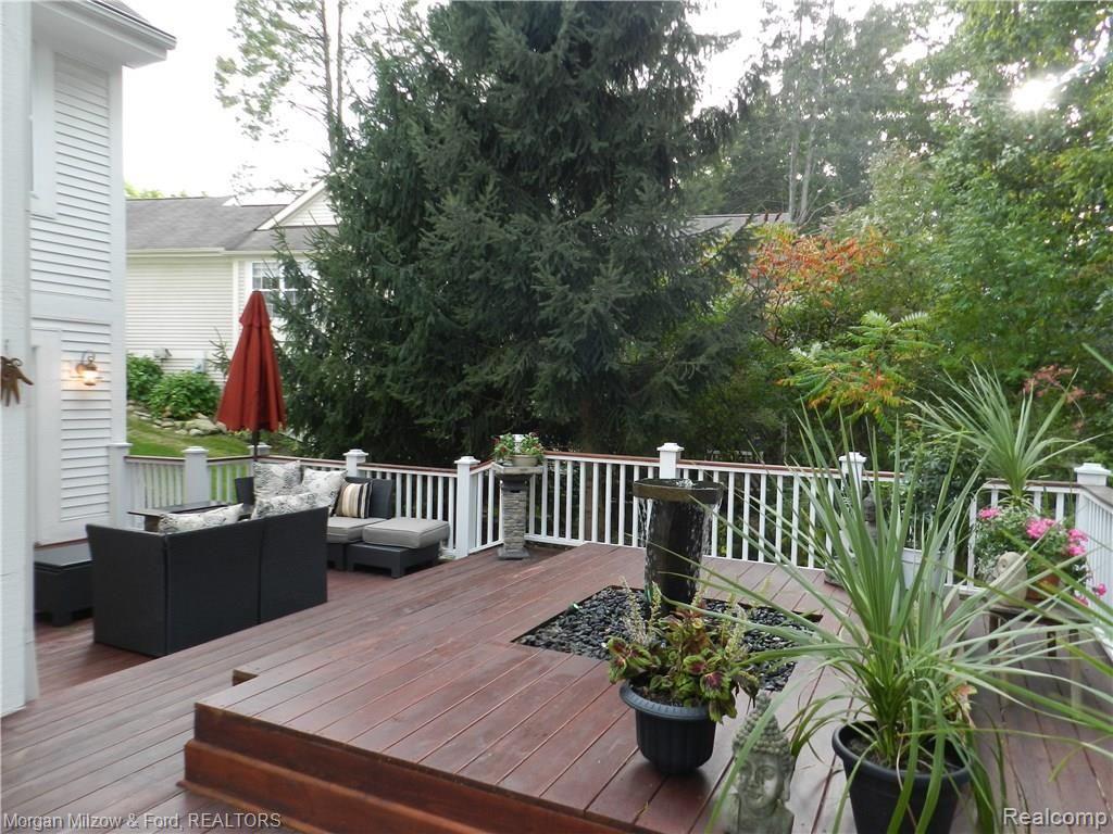 6572 Summit Ridge Court, Unit 35 Clarkston, MI 48346 - Photo 38 of 43 DSCN0748.JPG