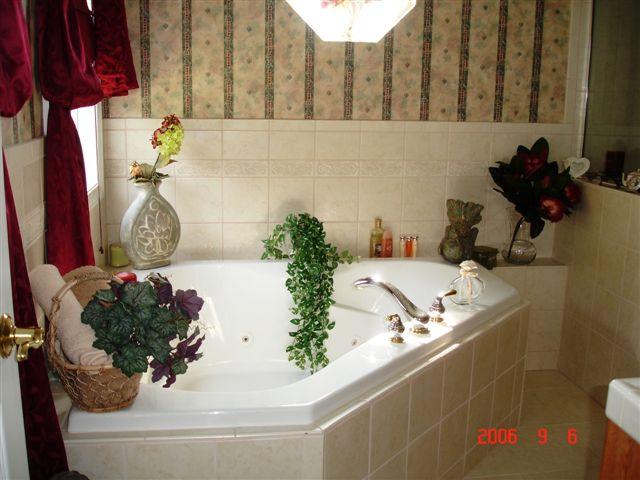 8427 Townsend Road Roanoke, VA 24019 - Photo 14 of 18 Bath Add. view