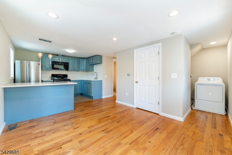 1109 Highway 202 Bedminster, NJ 07921 - Photo 6 of 21