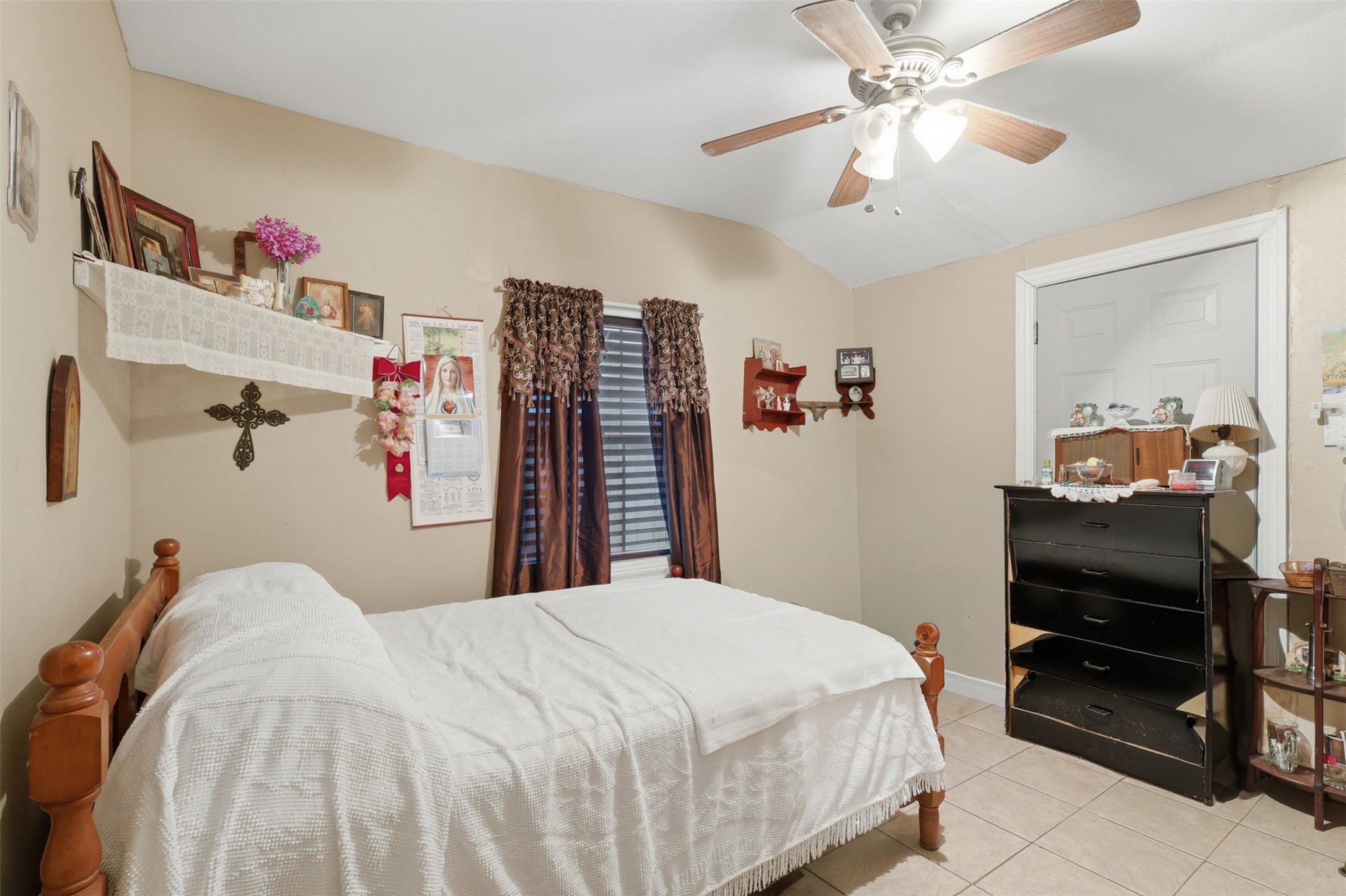 1914 Santa Rosa Street Houston, TX 77023 - Photo 12 of 18