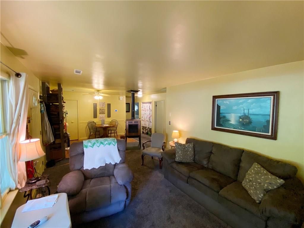 447 Old Mercer Road Volant, PA 16156 - Photo 7 of 14