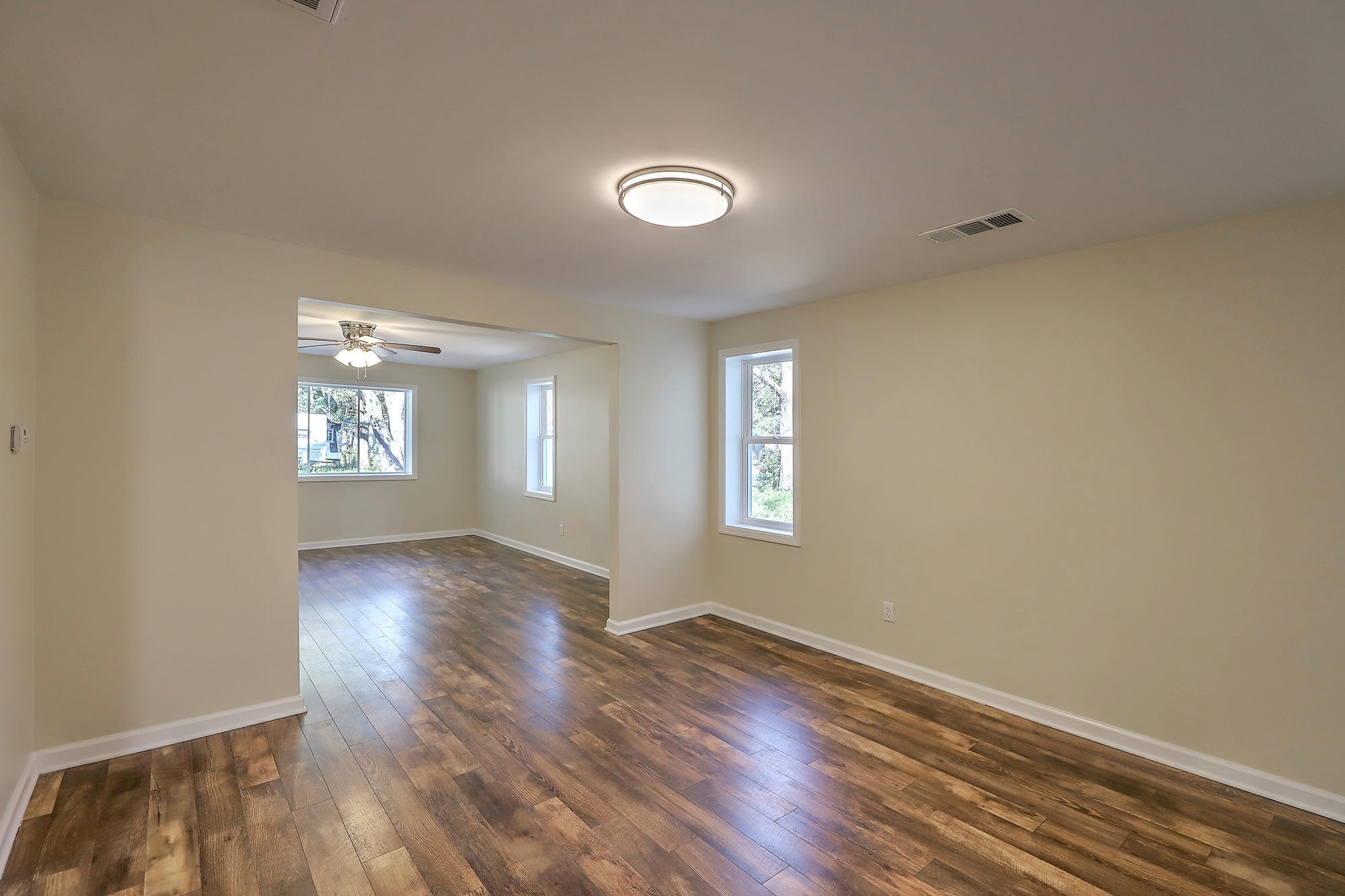 4876 Upjohn Road North Charleston, SC 29405 - Photo 11 of 29 4876 Upjohn Rd, SC 29405
