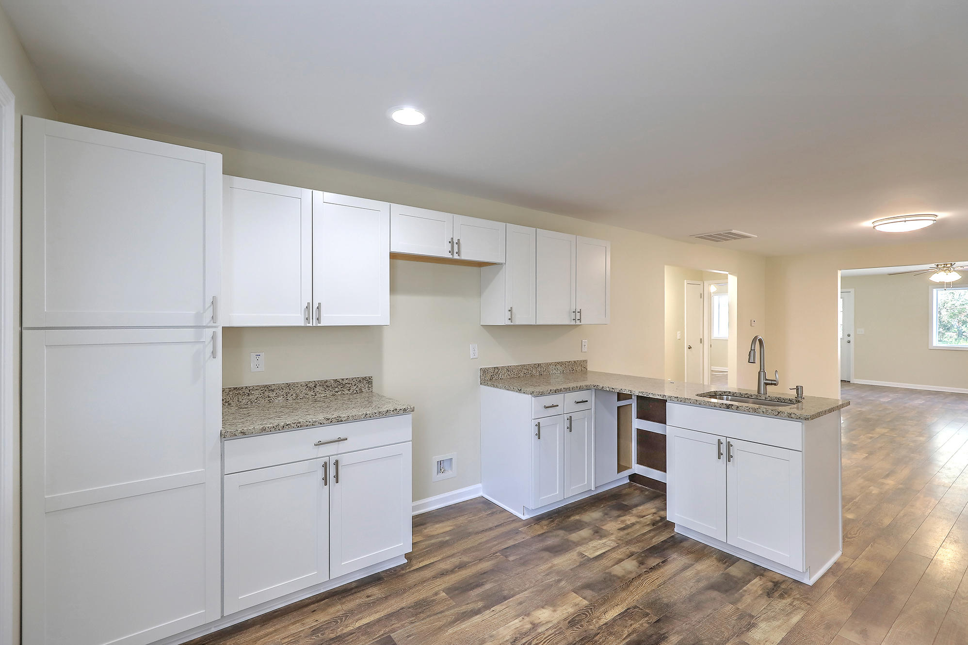 4876 Upjohn Road North Charleston, SC 29405 - Photo 14 of 29 4876 Upjohn Rd, SC 29405