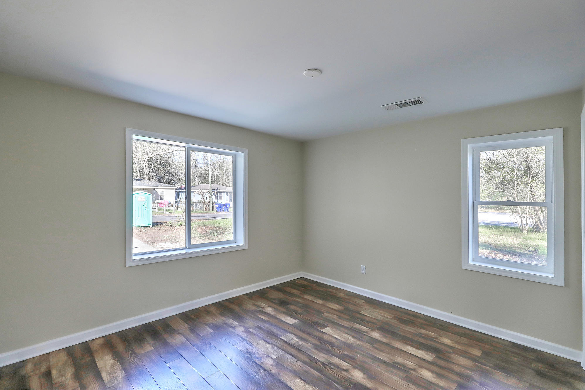 4876 Upjohn Road North Charleston, SC 29405 - Photo 15 of 29 4876 Upjohn Rd, SC 29405