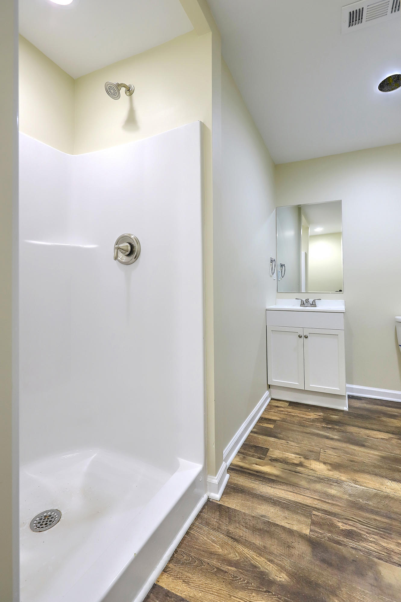 4876 Upjohn Road North Charleston, SC 29405 - Photo 19 of 29 4876 Upjohn Rd, SC 29405