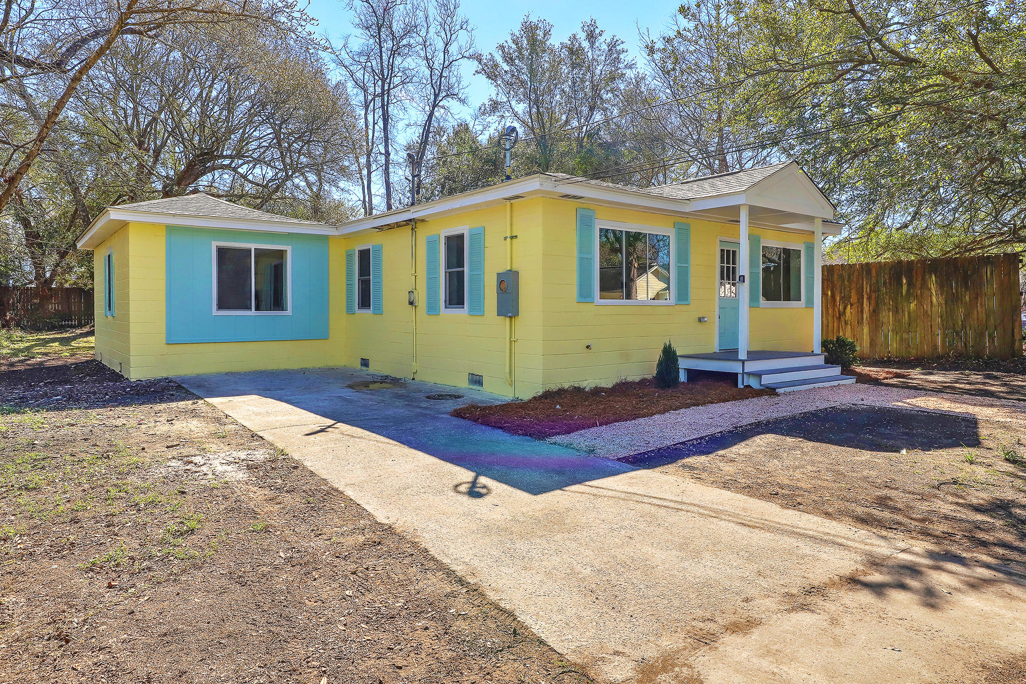 4876 Upjohn Road North Charleston, SC 29405 - Photo 3 of 29 4876 Upjohn Rd, SC 29405