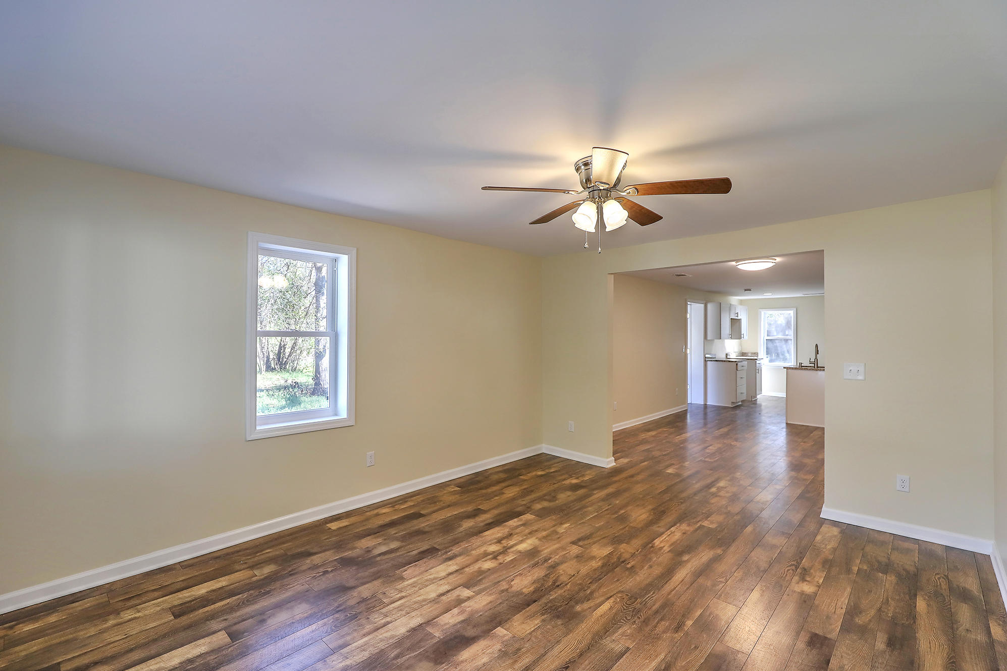 4876 Upjohn Road North Charleston, SC 29405 - Photo 6 of 29 4876 Upjohn Rd, SC 29405
