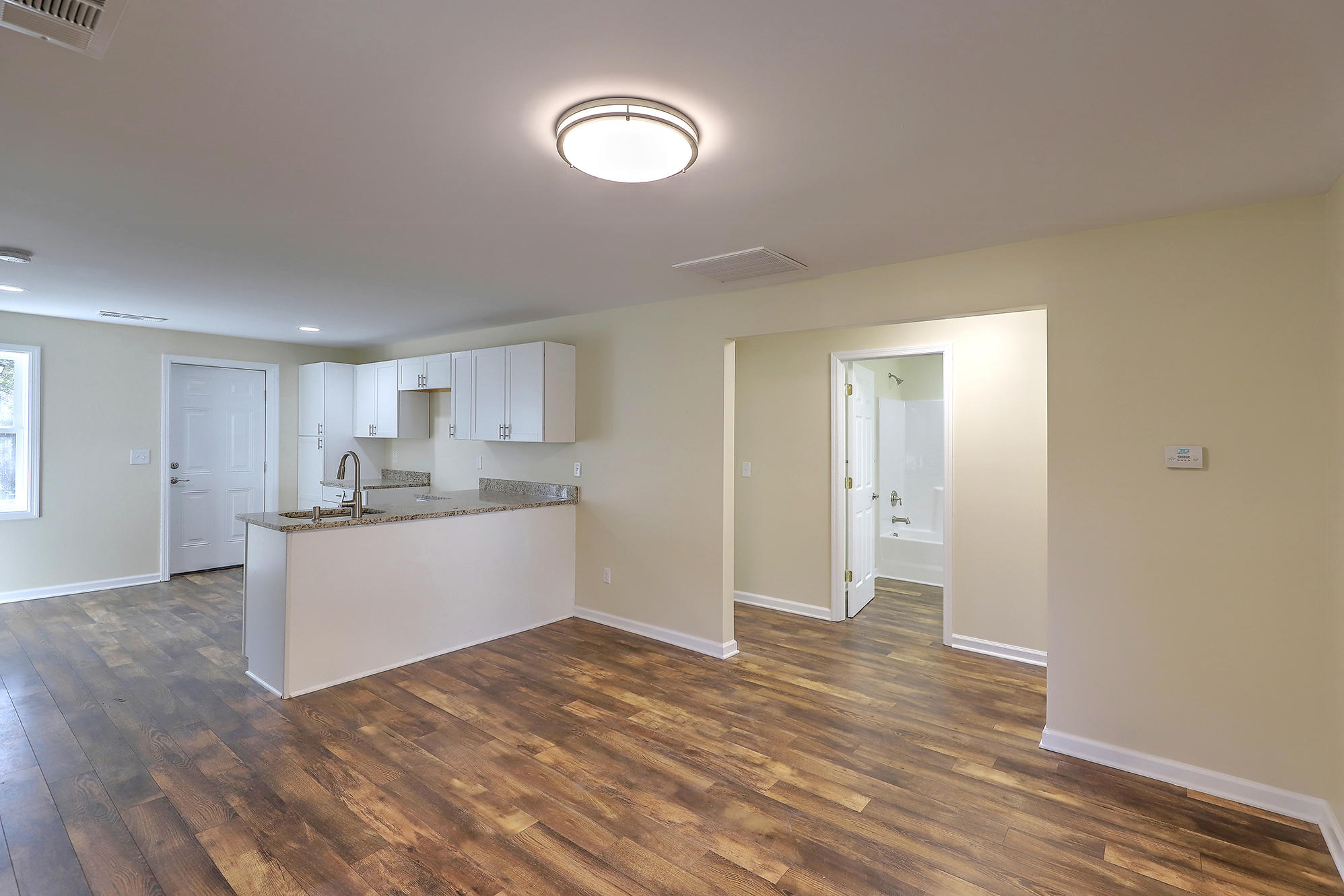 4876 Upjohn Road North Charleston, SC 29405 - Photo 10 of 29 4876 Upjohn Rd, SC 29405