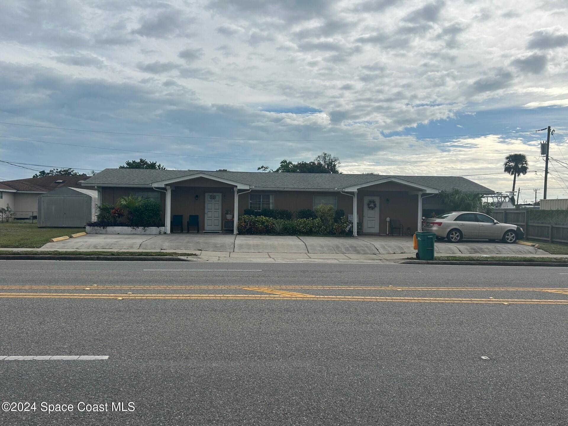 1851 Croton Road Melbourne, FL 32935 - Photo 3 of 8 thumbnail_IMG_7211