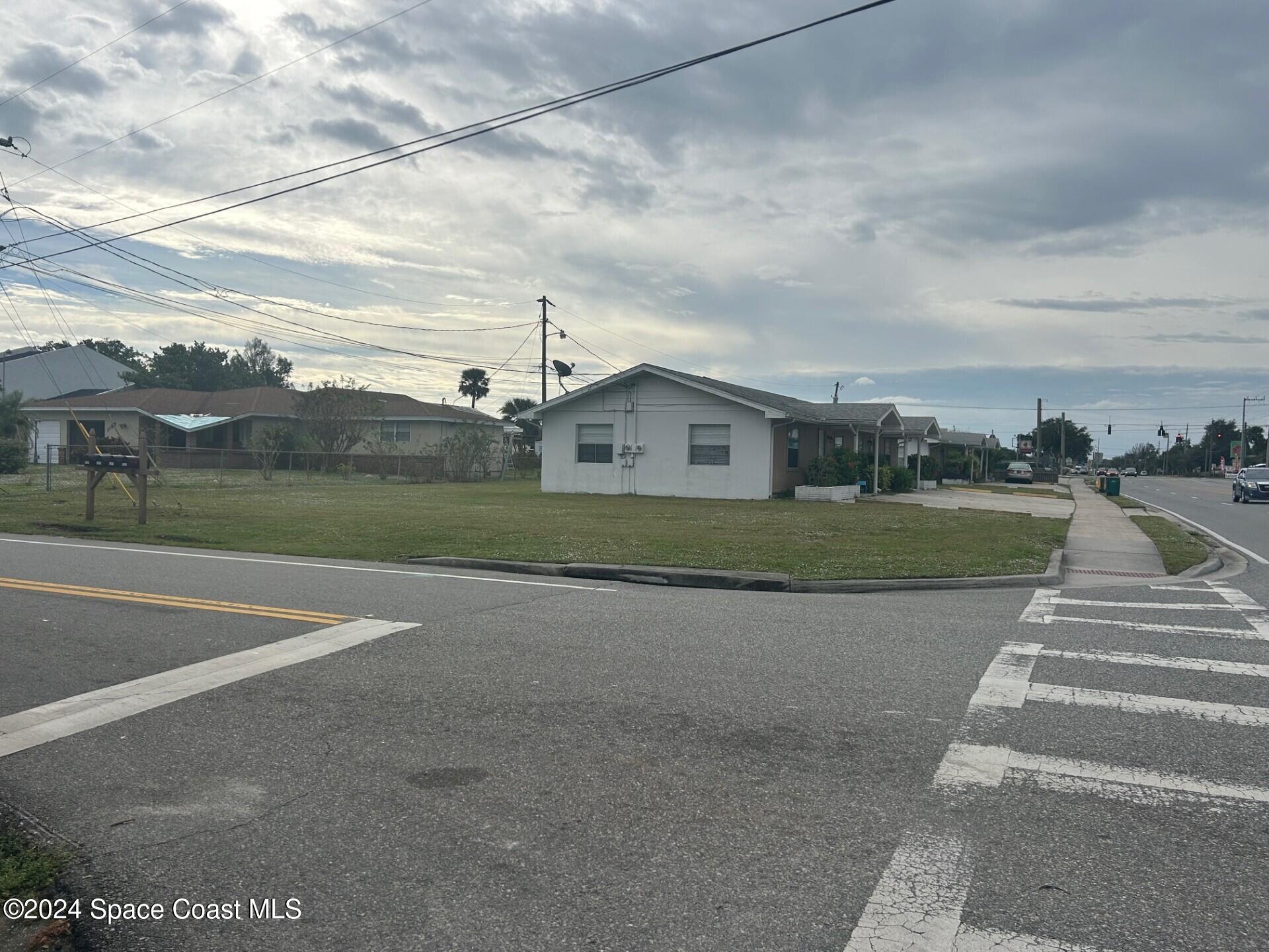 1851 Croton Road Melbourne, FL 32935 - Photo 6 of 8 thumbnail_IMG_7208