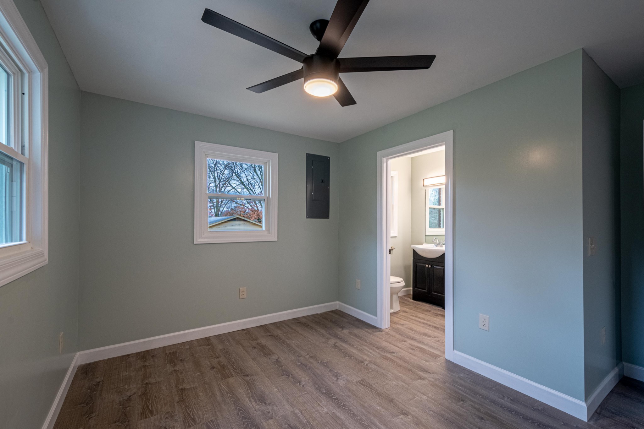 1844 Prospect Elkton Road Prospect, TN 38477 - Photo 20 of 43 an empty room with wooden floor and windows