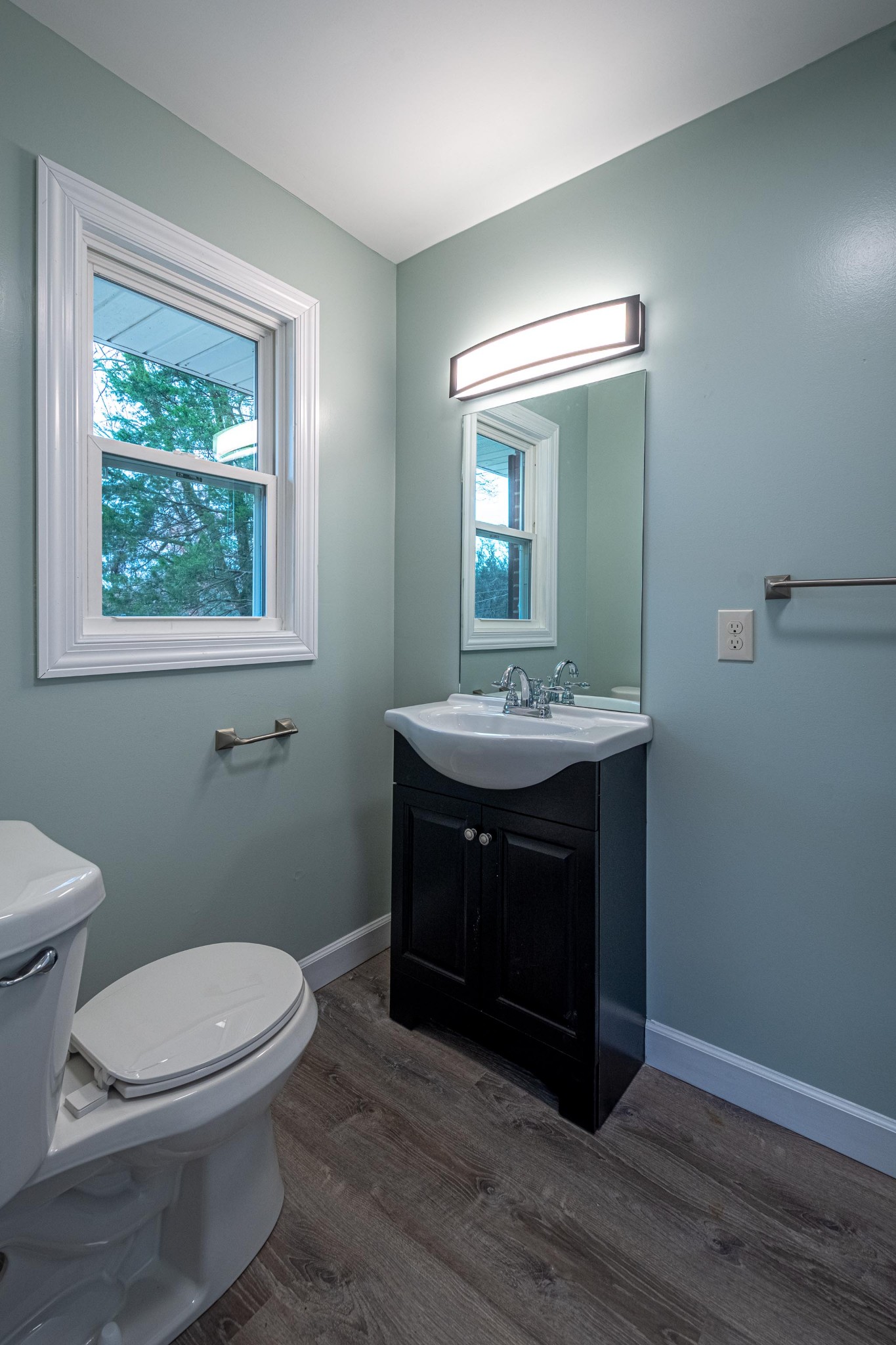 1844 Prospect Elkton Road Prospect, TN 38477 - Photo 22 of 43 a bathroom with a sink and a toilet