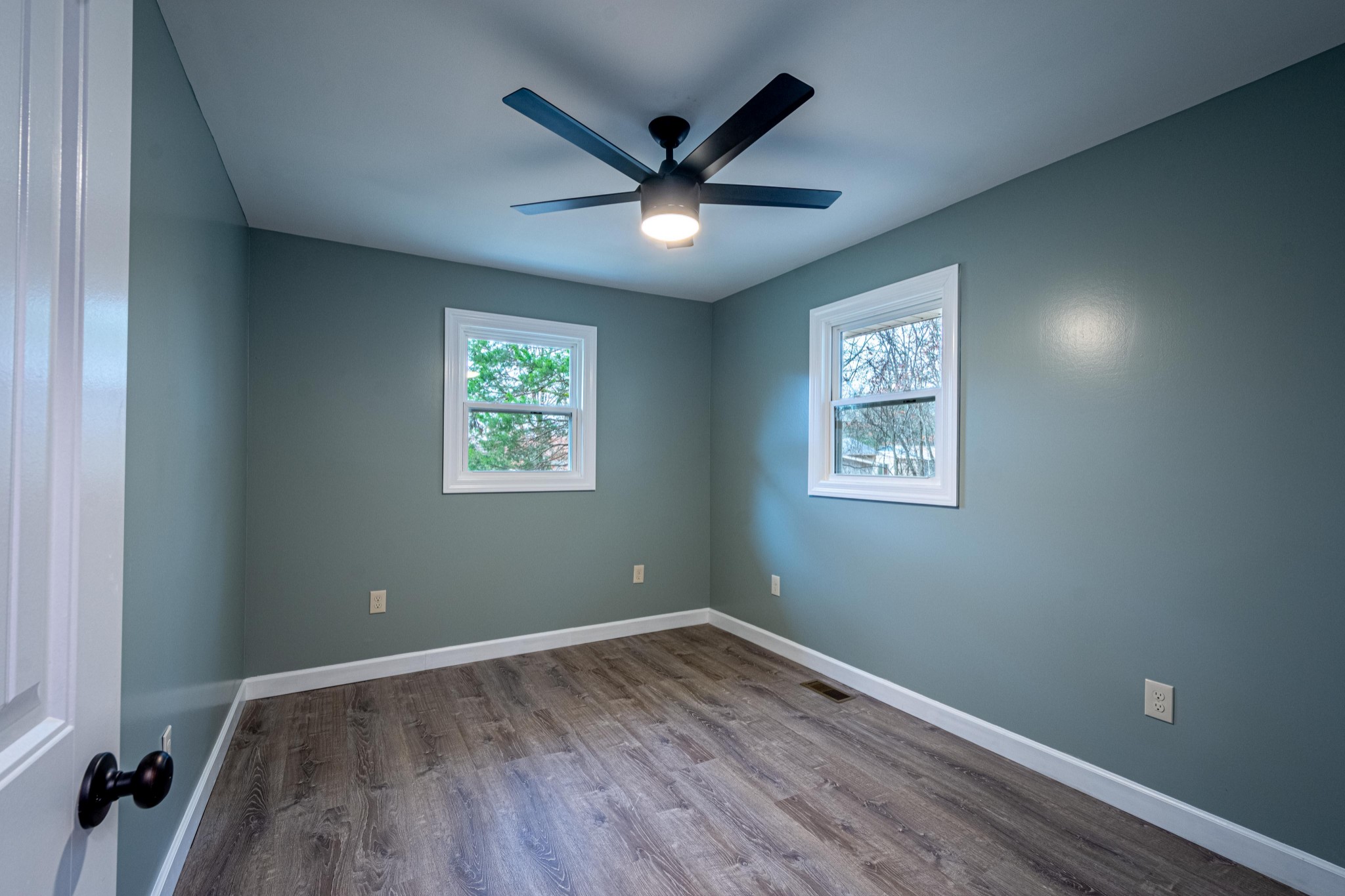 1844 Prospect Elkton Road Prospect, TN 38477 - Photo 25 of 43 a view of empty room with wooden floor