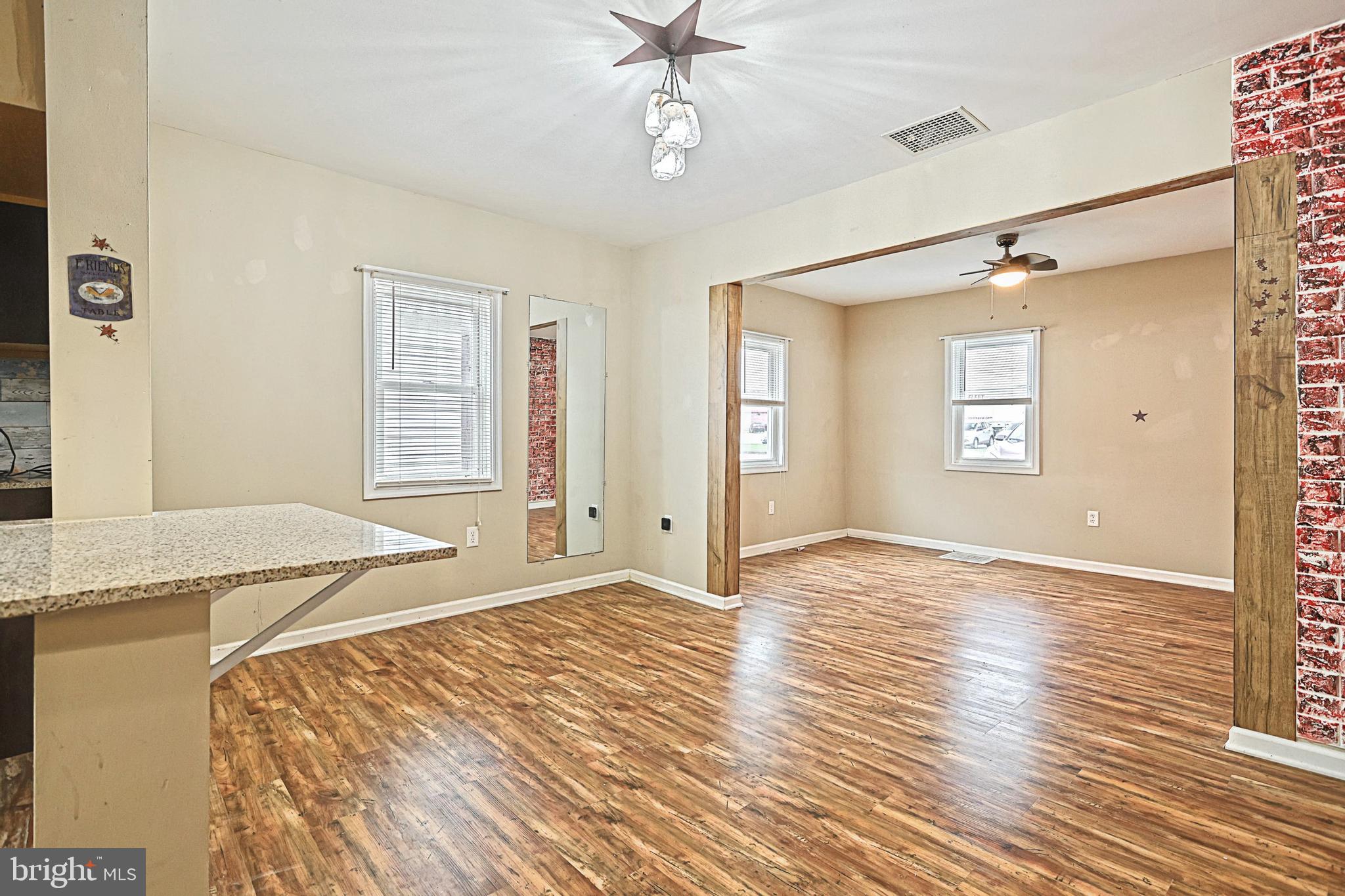 136 Lightner Road York, PA 17404 - Photo 10 of 33 Gallery Image 10