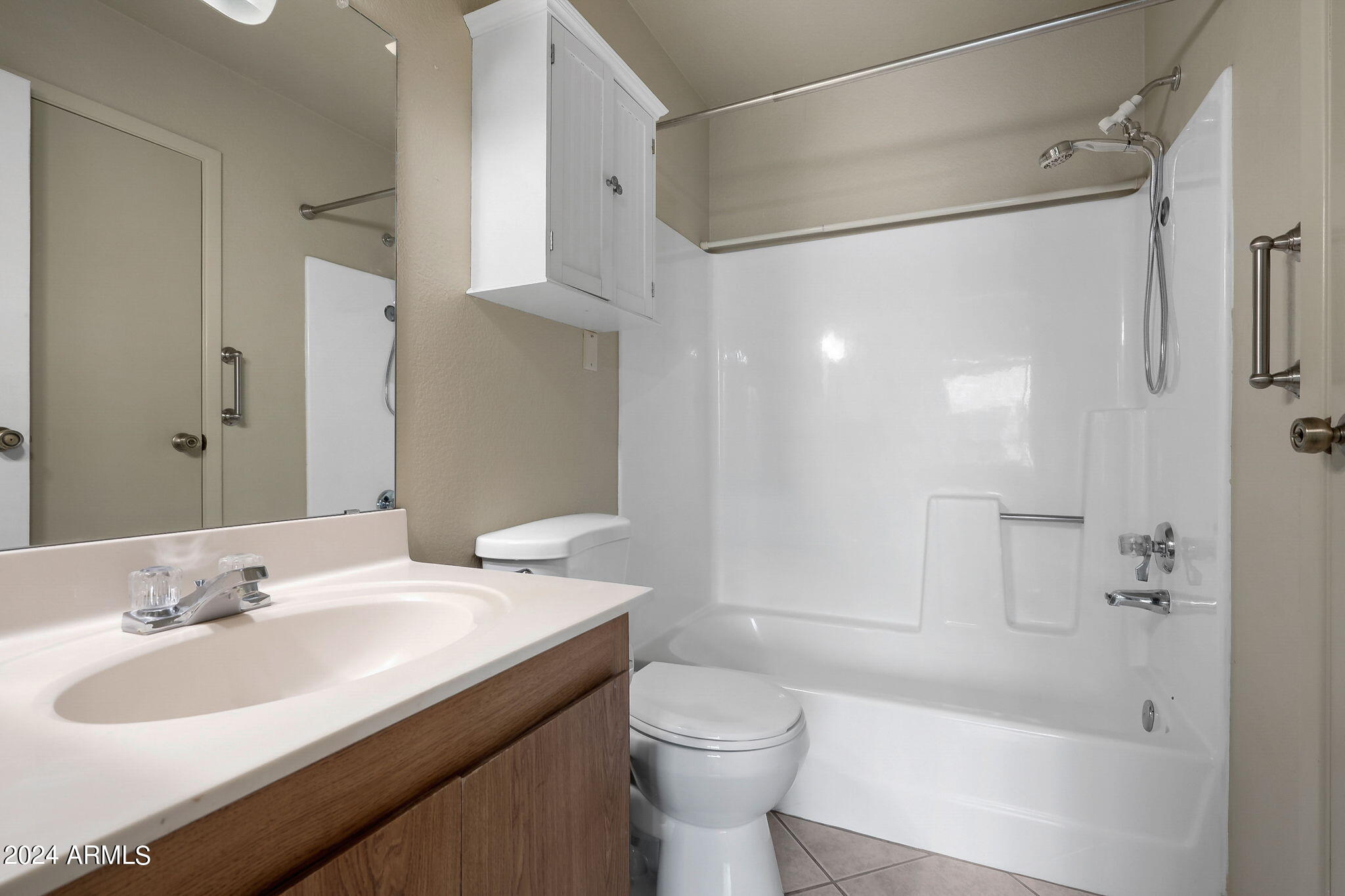 14300 West Bell Road, Unit 112 Surprise, AZ 85374 - Photo 32 of 46 31-web-or-mls-Interior-23