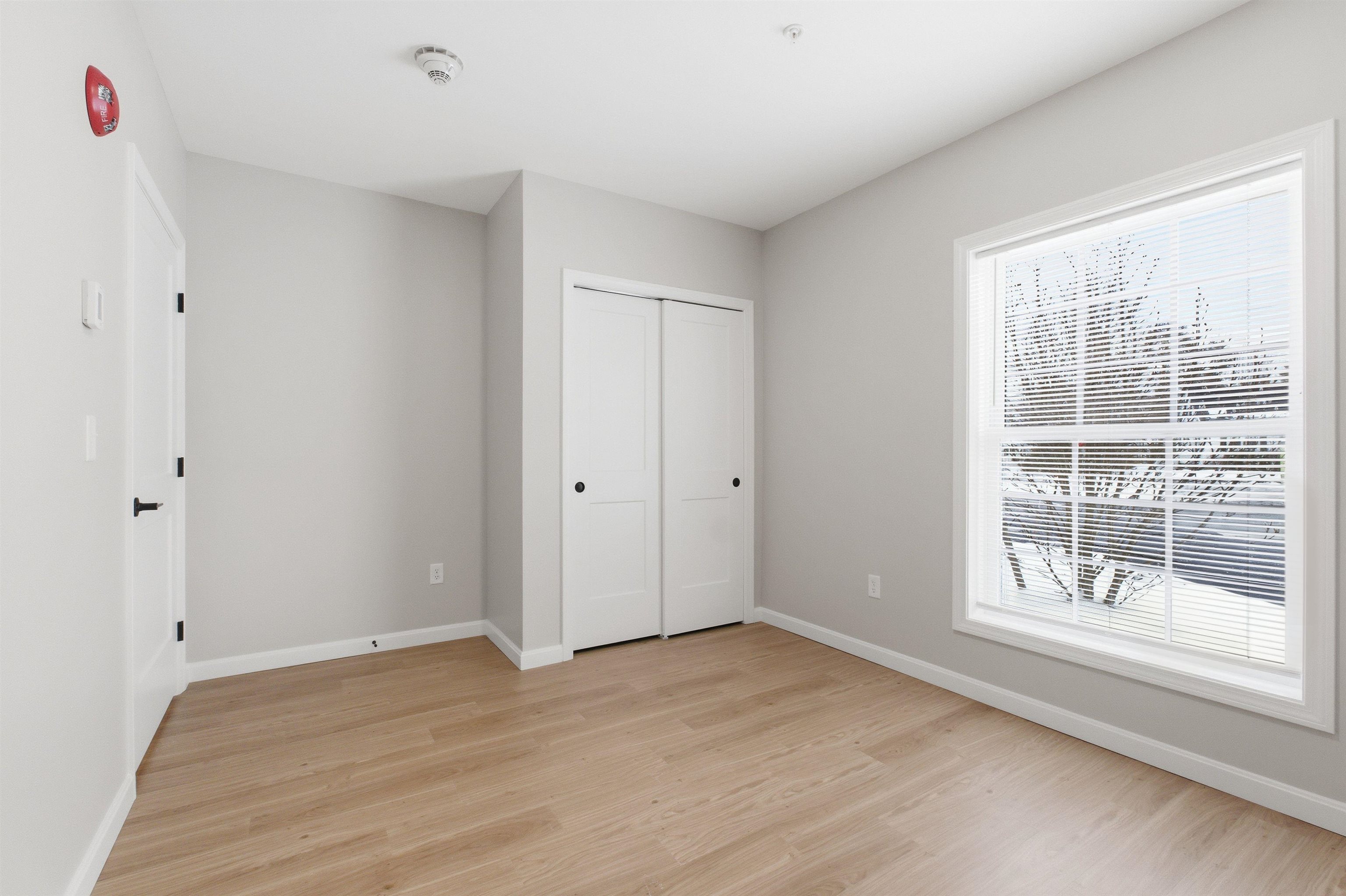 15 Mountain Road, Unit 101 Goffstown, NH 03045 - Photo 13 of 18