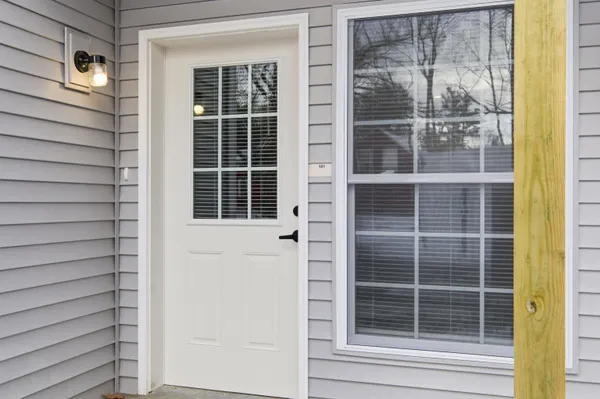 $2,275 | 15 Mountain Road, Unit 101, Goffstown, NH 03045