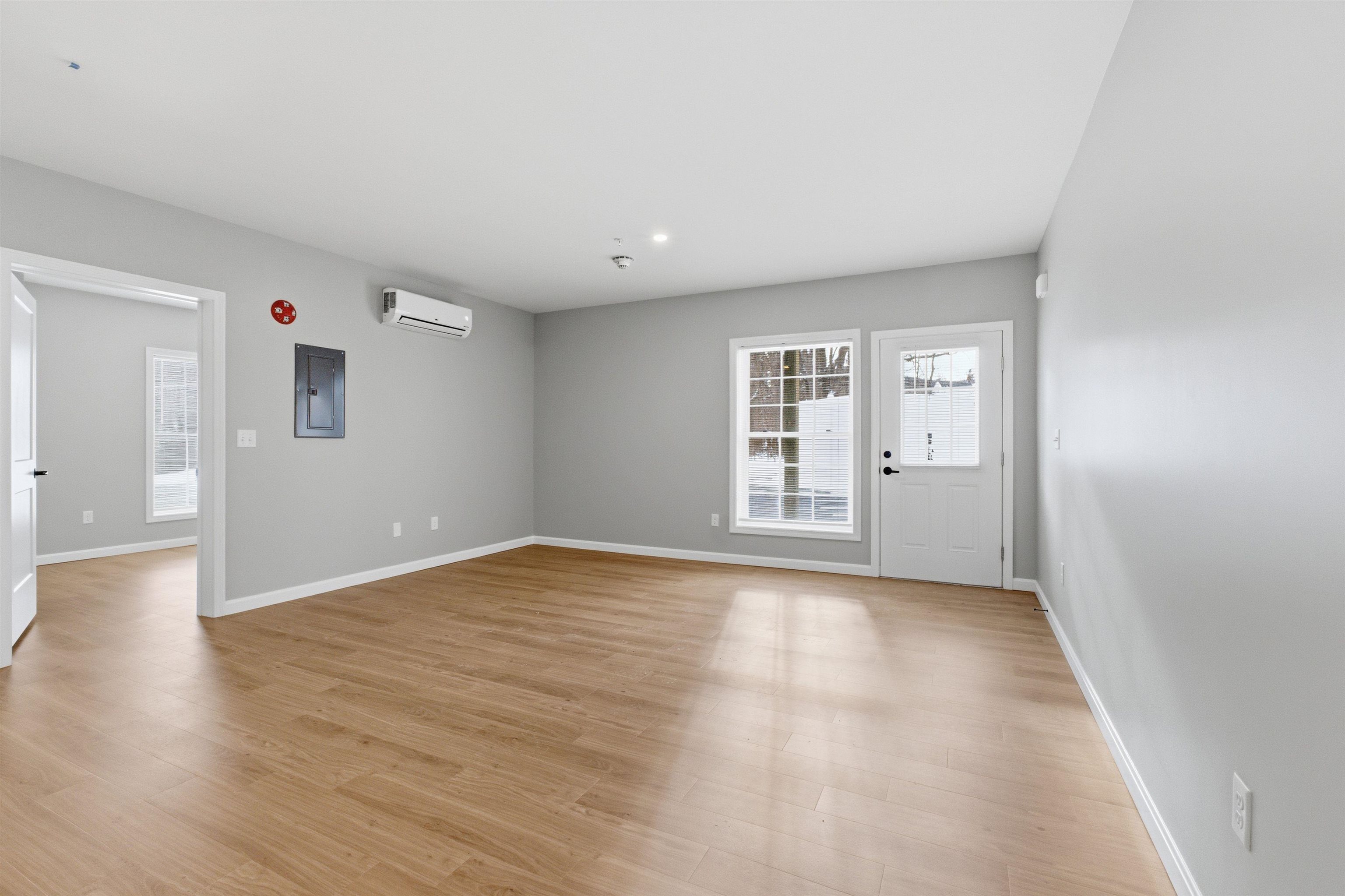 15 Mountain Road, Unit 101 Goffstown, NH 03045 - Photo 8 of 18