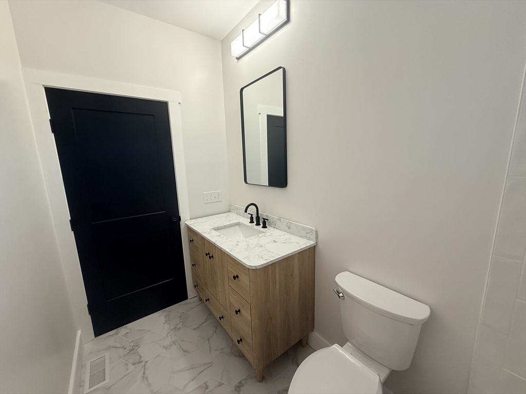 115 Ricketson Street New Bedford, MA 02744 - Photo 11 of 18