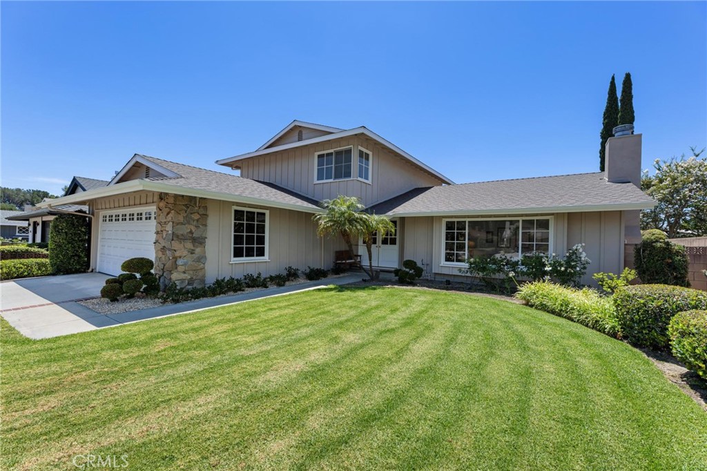 19138 Ludlow Street Porter Ranch, CA 91326 - Photo 4 of 44 Gallery Image 4