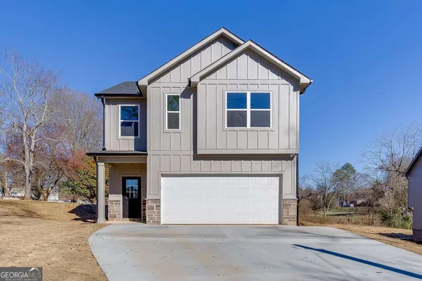 $2,200 | 569 Clayton Street, Commerce, GA 30529