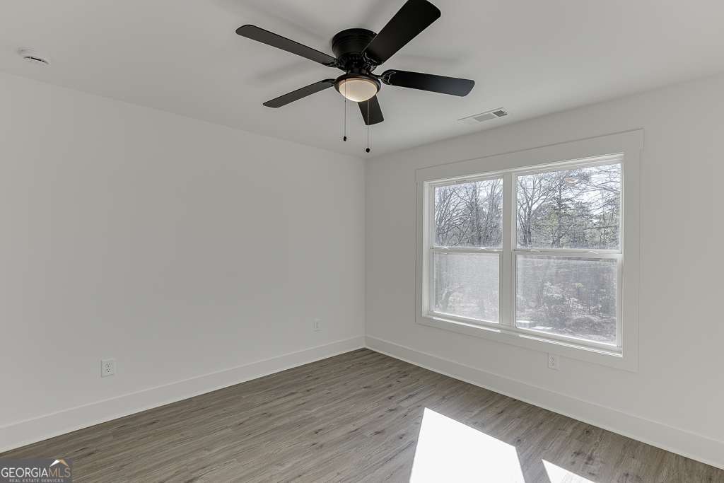 569 Clayton Street Commerce, GA 30529 - Photo 19 of 36