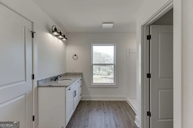 $2,300 | 569 Clayton Street, Commerce, GA 30529