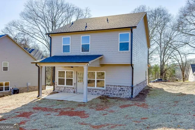 $2,300 | 569 Clayton Street, Commerce, GA 30529