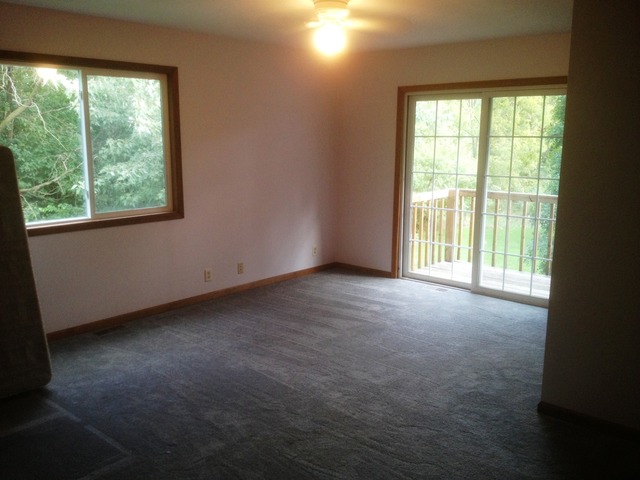 40 Cambridge Drive Spring Valley, IL 61362 - Photo 5 of 10 Gallery Image 5