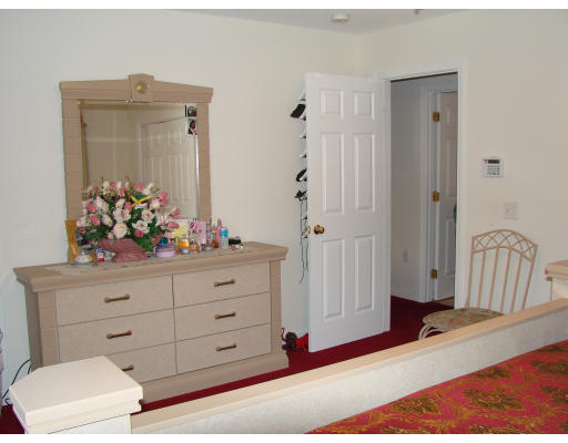 162 Gresham Street Springfield, MA 01119 - Photo 7 of 13