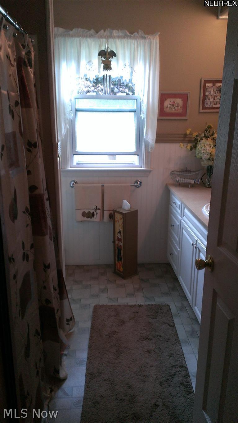 168 South Leavitt Road Amherst, OH 44001 - Photo 10 of 20 Gallery Image 10