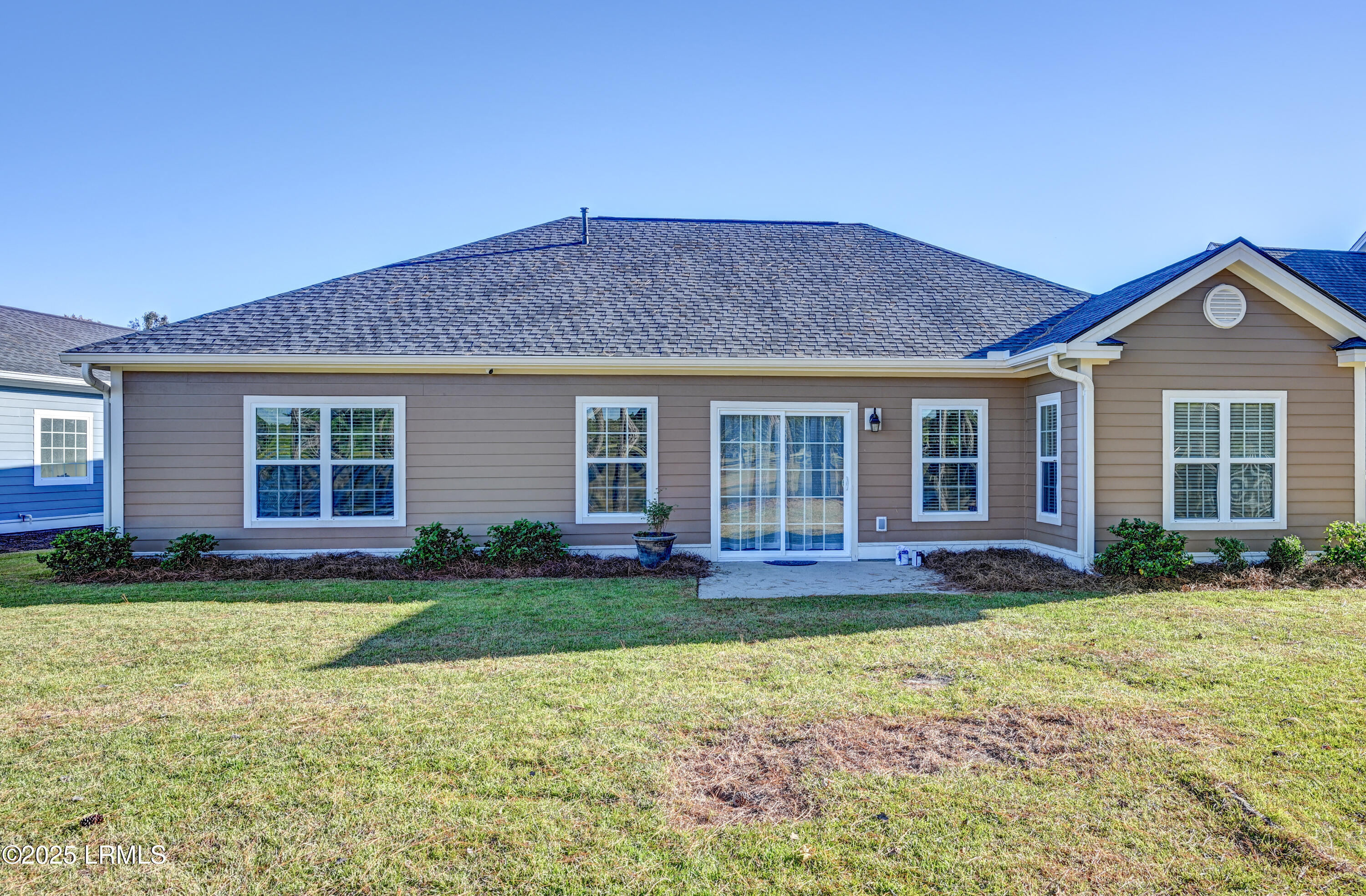 7 Station Loop Bluffton, SC 29910 - Photo 23 of 25 exterior rear