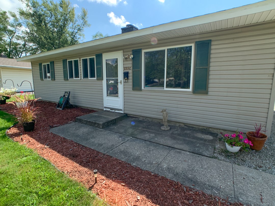 2552 Cambridge Road Lafayette, IN 47909 - Photo 2 of 34 Gallery Image 2