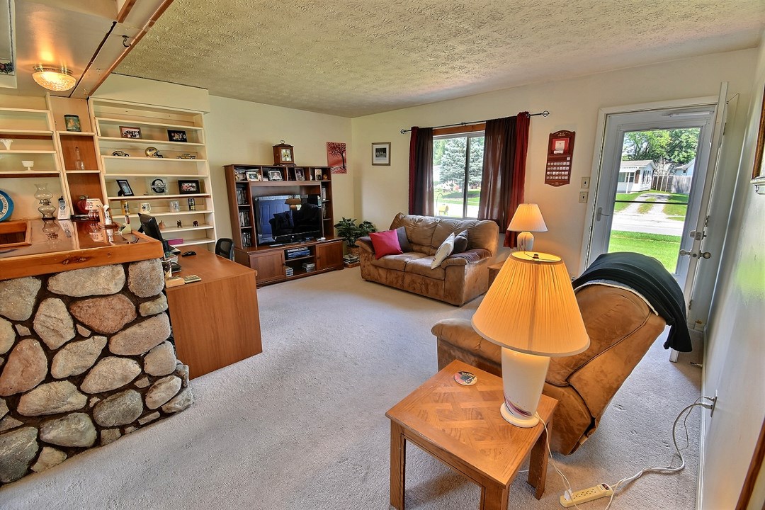 2552 Cambridge Road Lafayette, IN 47909 - Photo 5 of 34 Gallery Image 5