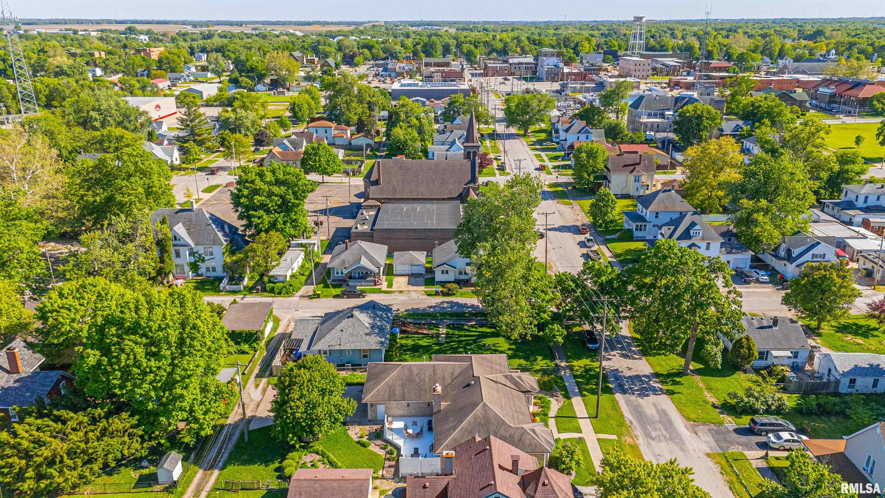 606 North Monroe Street Clinton, IL 61727 - Photo 47 of 50