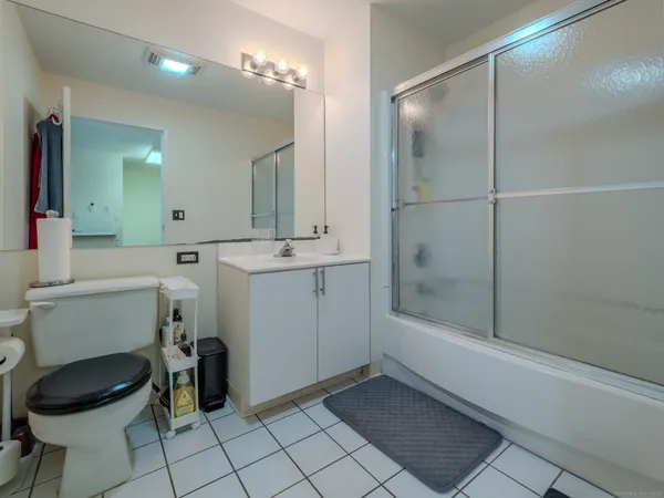 $2,200 | 300 Broad Street, Unit 107, Stamford, CT 06901