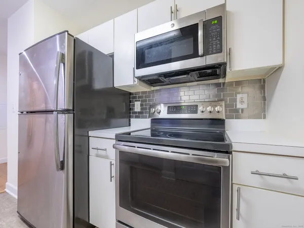$2,200 | 300 Broad Street, Unit 107, Stamford, CT 06901