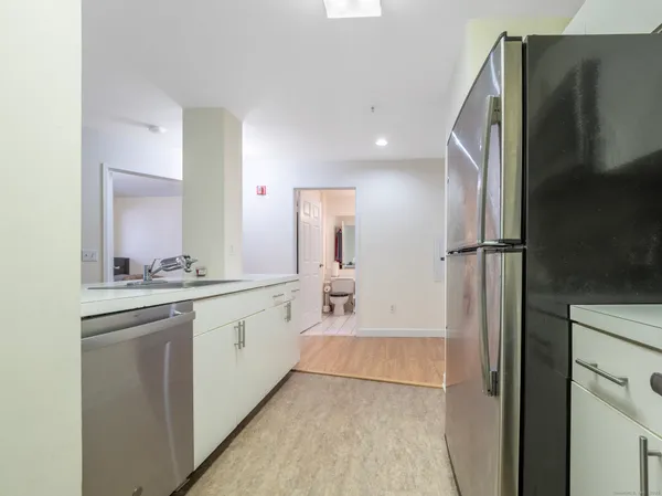 $2,200 | 300 Broad Street, Unit 107, Stamford, CT 06901