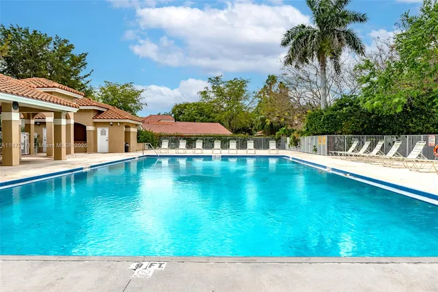 $599,000 | 1361 Seagrape Circle, Weston, FL 33326