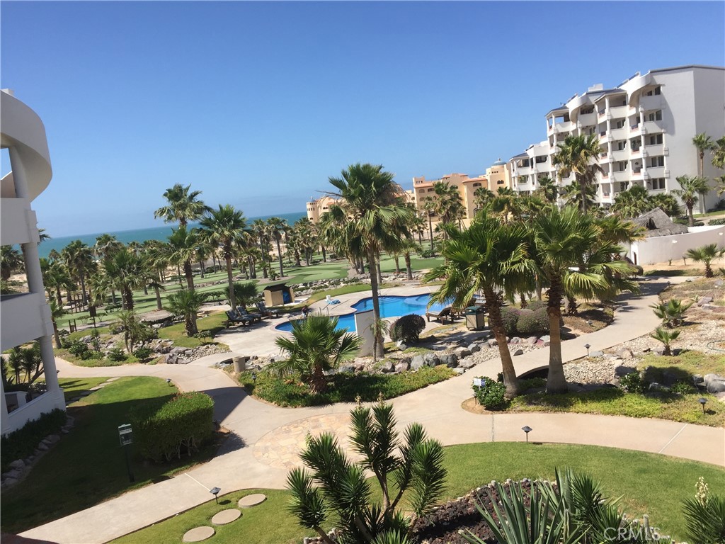 Paseo De La Duna Unit A202