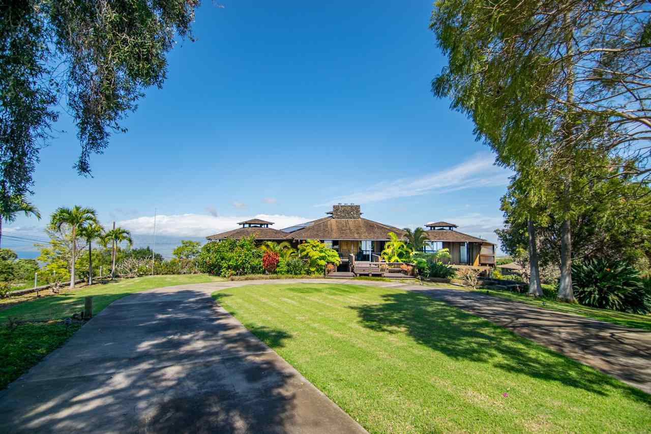 1470 Naalae Road Kula, HI 96790 - Photo 30 of 30 a view of a street with a houses in the background