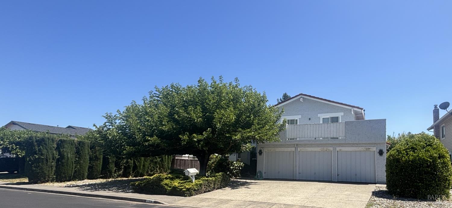 179 Fescue Way Rohnert Park, CA 94928 - Photo 1 of 1 Gallery Image 1