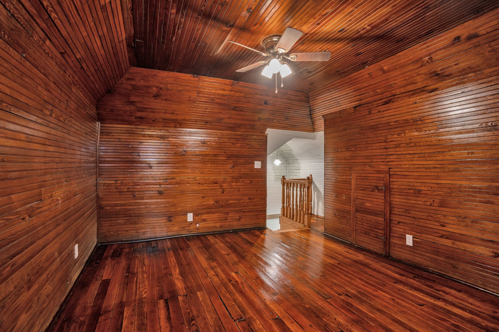 115 North Main Street Springfield, TN 37172 - Photo 25 of 34 a view of an empty room with wooden floor